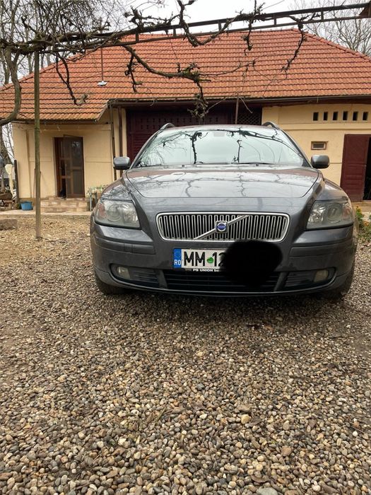Se vinde volvo v 50