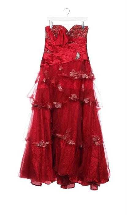 Vând rochie dama