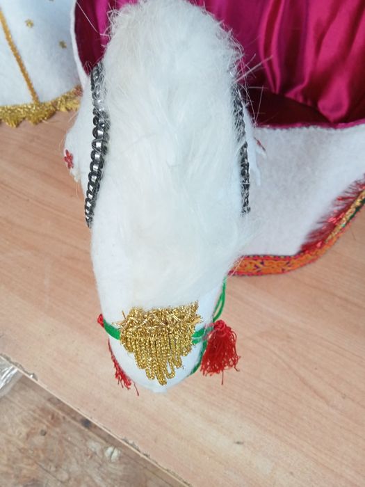 Продам сувенир верблюдица юртаа