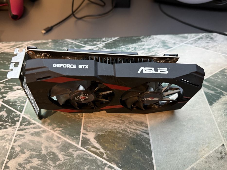 Видеокарта Nvidia GTX 1050ti 4gb Asus