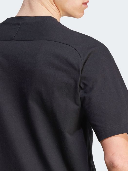 НОВА 100 % оригинална черна мъжка тениска ADIDAS ZNE размер L от САЩ