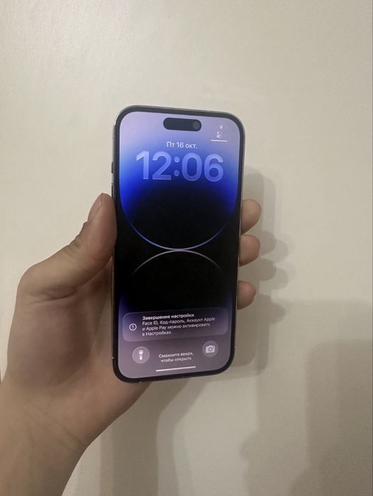 Продам iphone 14 pro 512gb