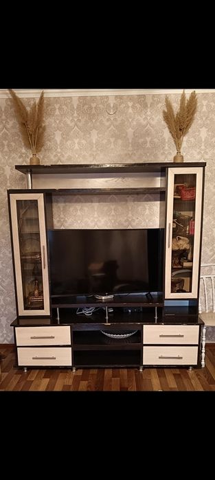 Шкаф под телевизор