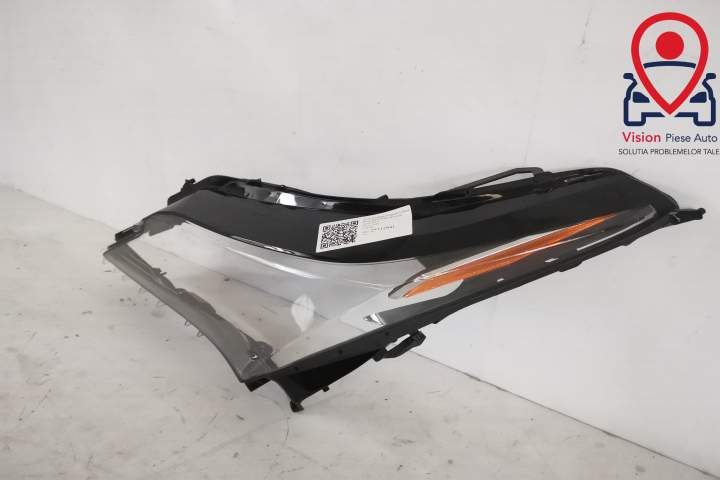 Левски РХ / Lexus RX 4 Оригинално ляво фарове стъкло в добро състояние