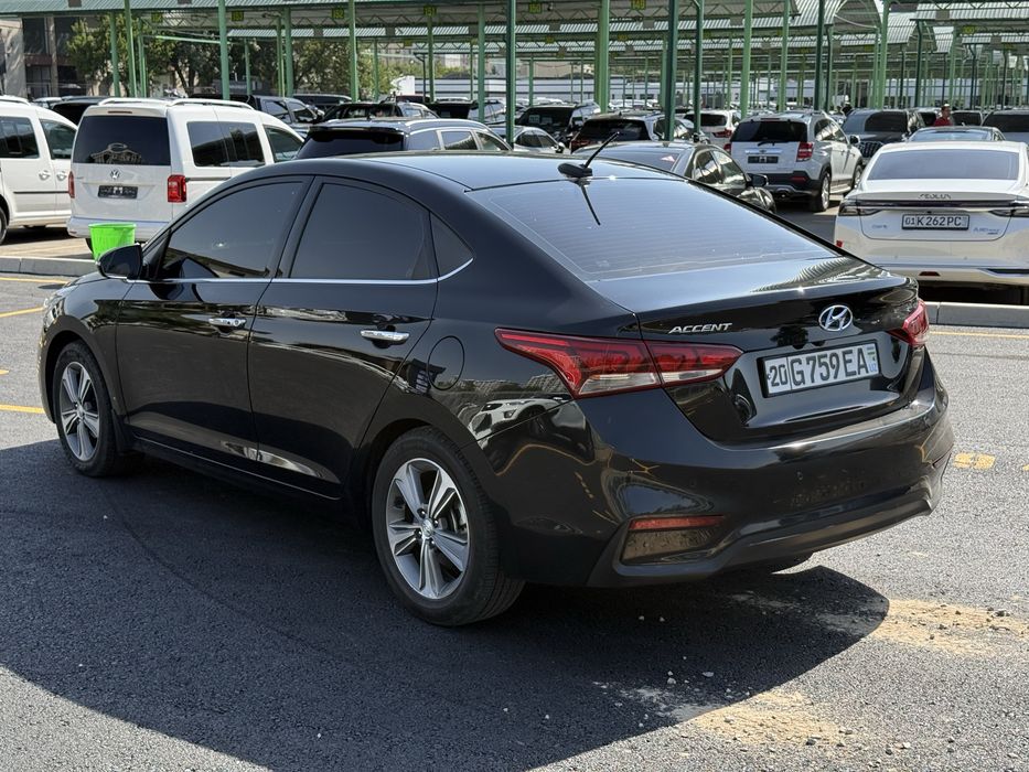 Hyundai accent 2020