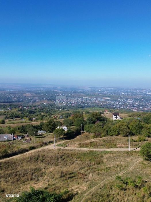 Teren 10.000mp plan, 350m altitudine | Barnova-Paun | POT 35%, CUT 0.9