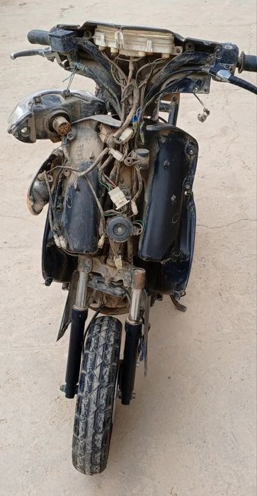 Скутер продается, требуется ремонт, заводится отлично