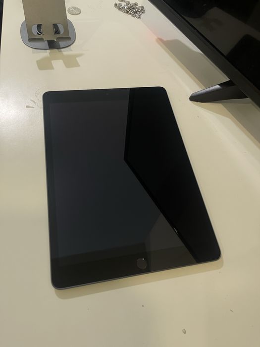 Ipad (9th Generation) Wi-Fi Space gray 64гб