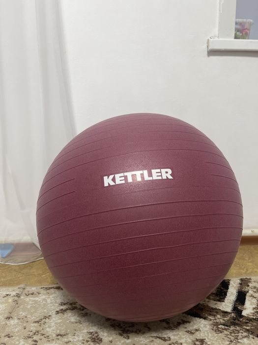 Продам гимнастический мяч