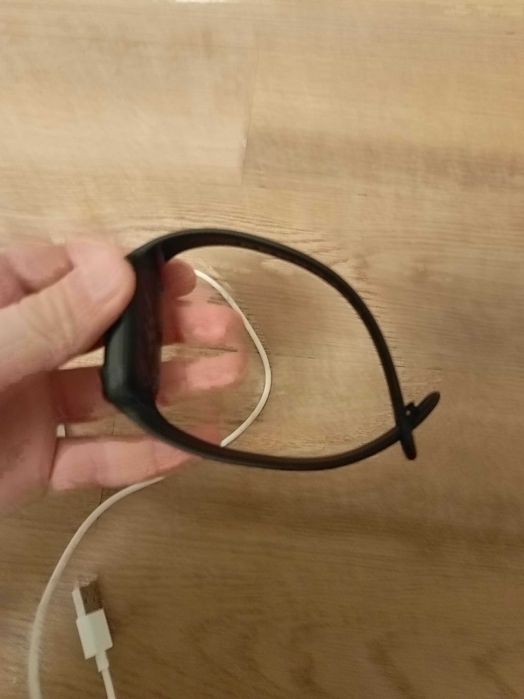 Электронные часы от Xiaomi