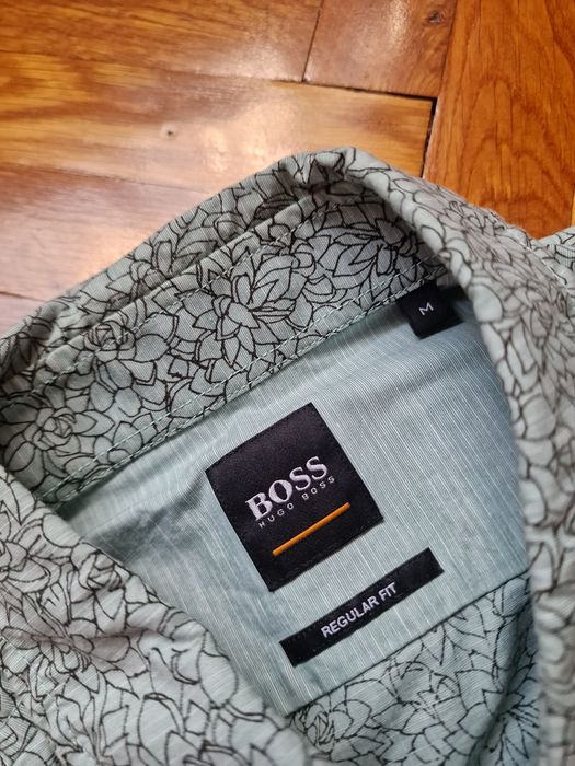 Страхотна мъжка риза HUGO BOSS размер M