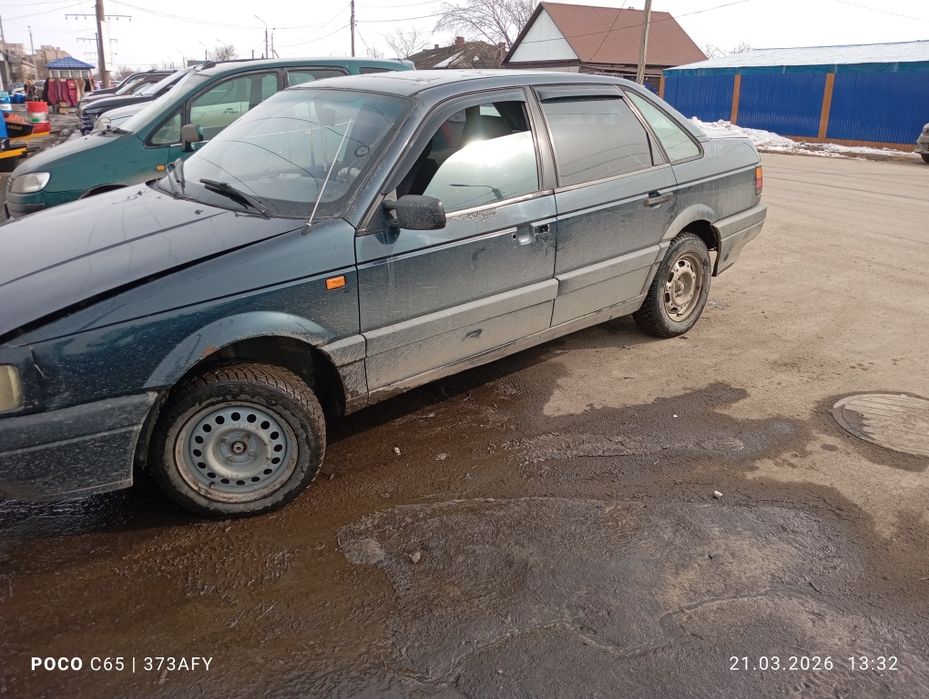 Продам пасат б3 1,8 газ бензин