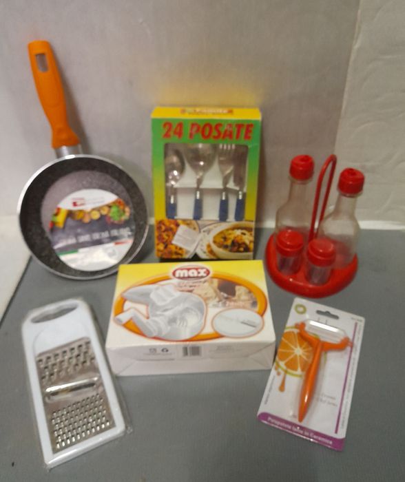 Lichidare stoc ,totul la 165 lei