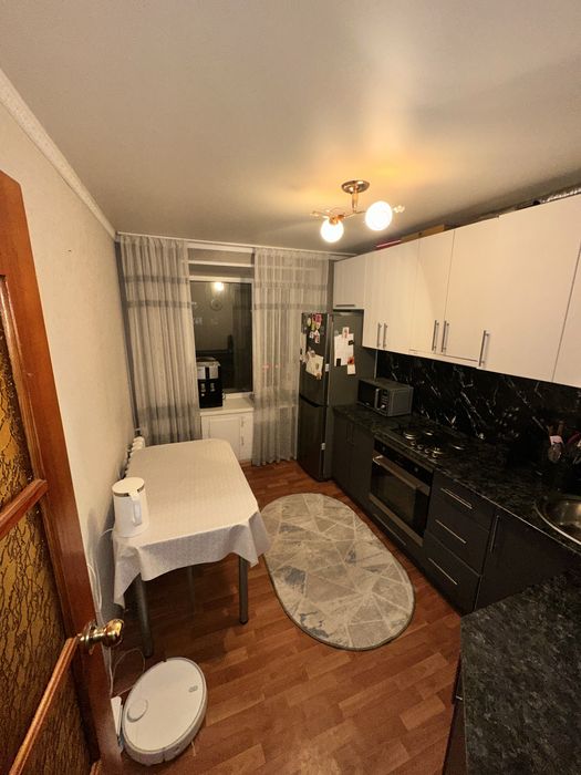 Продам квартиру 3х комнатную