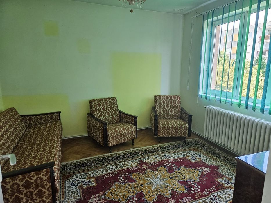 Închiriez apartament 2 camere Micro 2