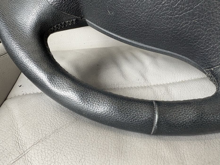 Волан с еърбег за BMW F01 F10