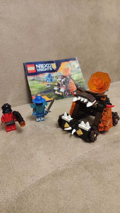 LEGO Nexo Knights 70311 - Катапулт на Хаоса