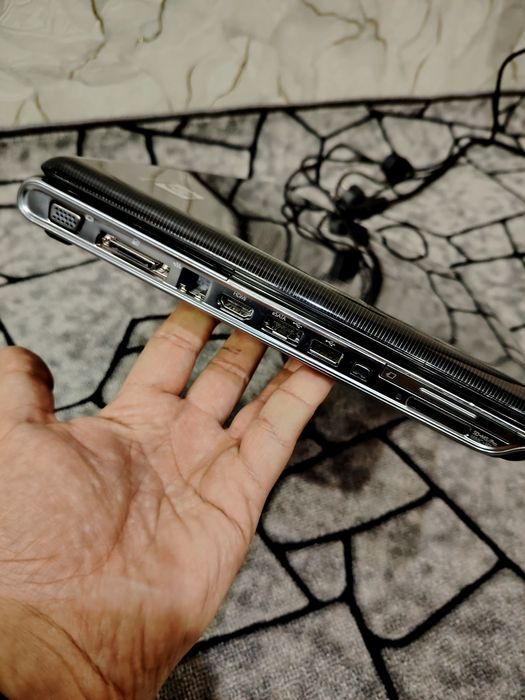 Продам ноутбук в отличном состоянии