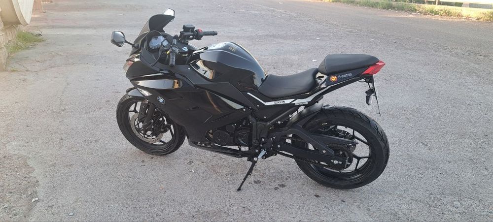 Bmw 250 док есть на хаду