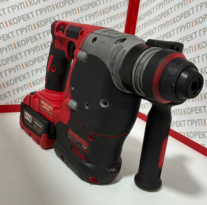 Акумулаторен перфоратор MILWAUKEE M18 с батерия и зарядно