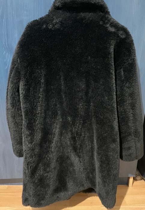 Palton blană Bershka mărime S/36