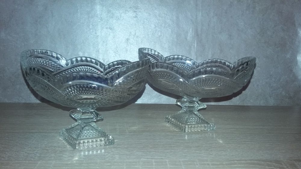 Набор посуды по 2000