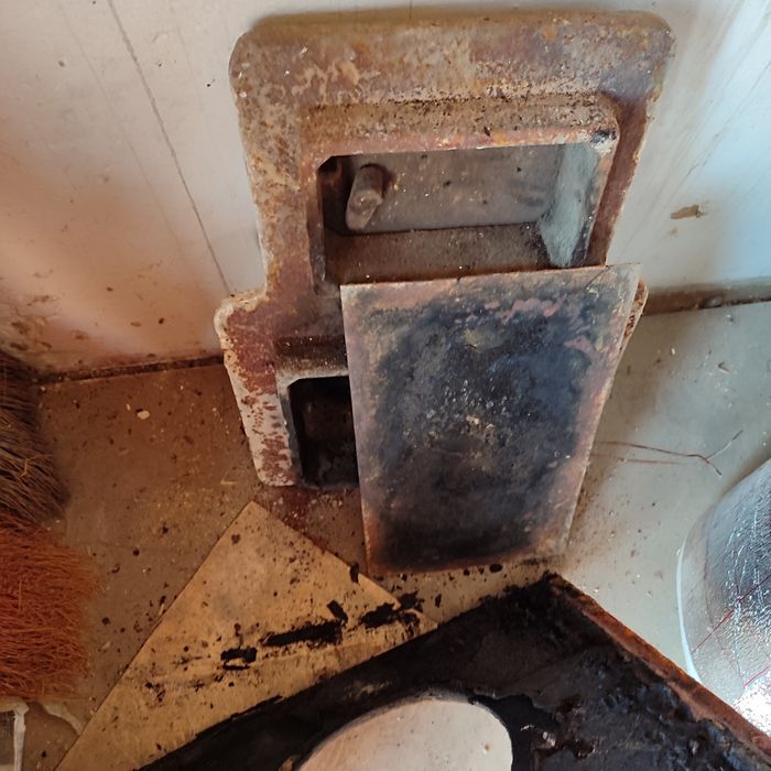 Чугун для печи на дровах и угле.