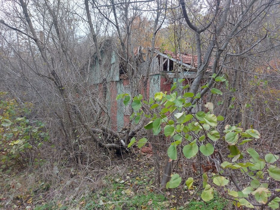 Жилищна сграда с остъпено право на строеж