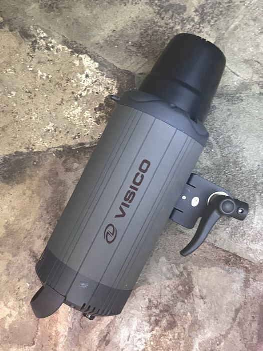 Вспышка Canon Speedlite 600EX-RT с чехлом