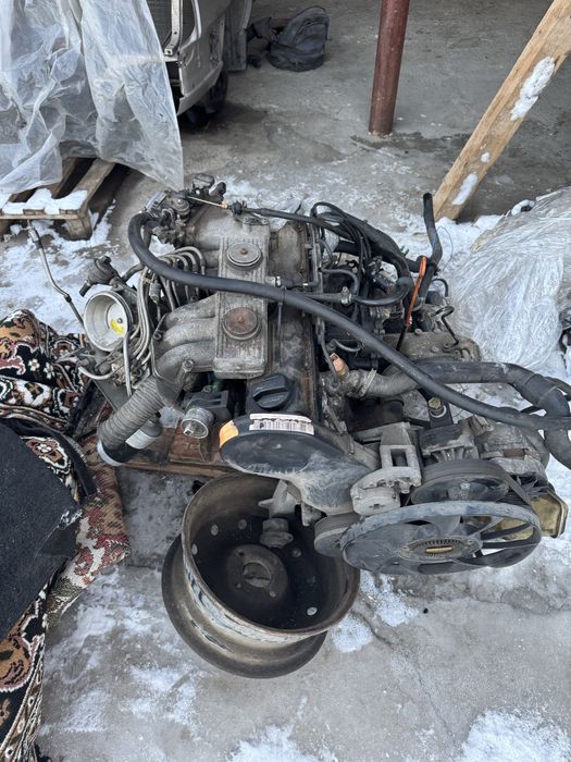 Продам ауди 100 2,3 с3 с4  на разбор