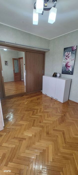ICIL apartament 4 camere decomandate 2 bai 3 balcoane vedere panoramic