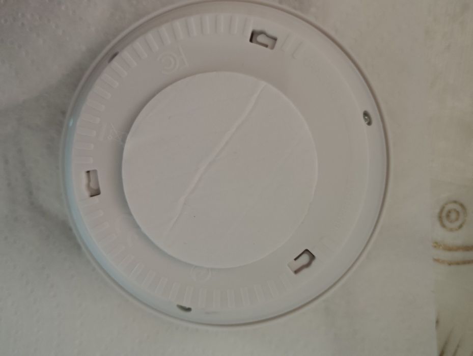 Lampi de iluminat spații fără curent