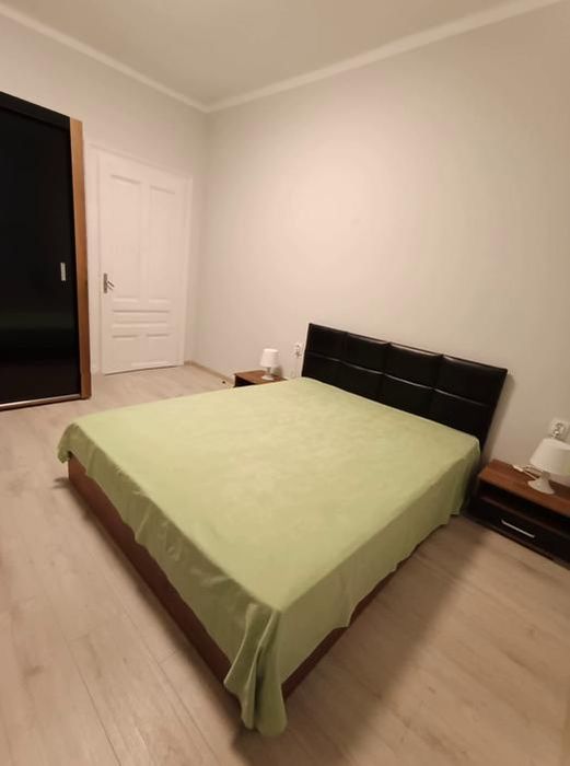 Дава се под наем Тристаен апартамент в София, Център - 70 кв.м за 600 € - Снимка #4