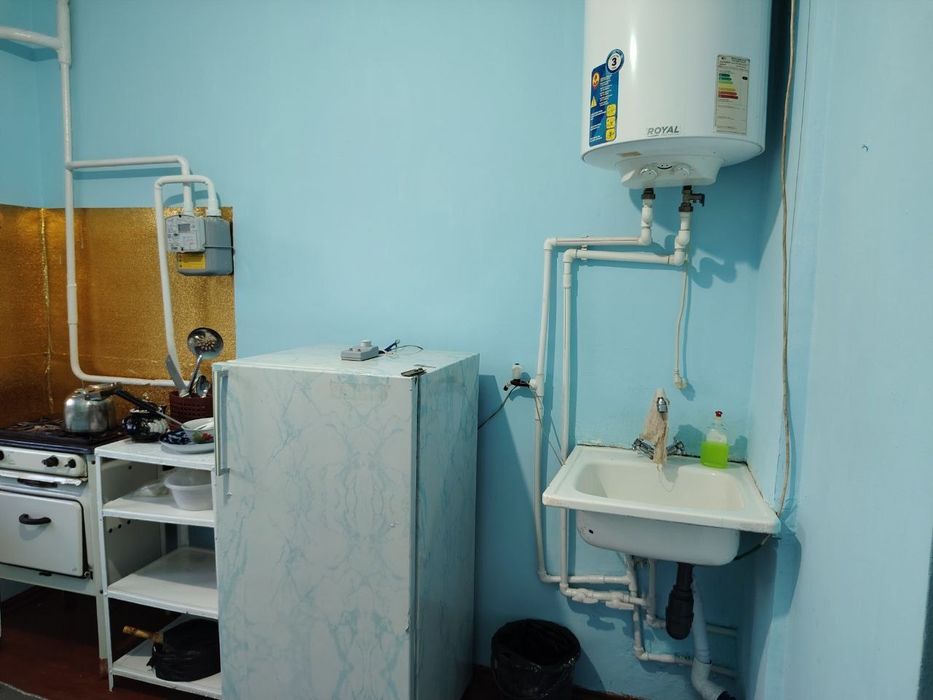 Чирчик ш. 1 м/н Октябр Весна кирпичный дом 1х/2/4