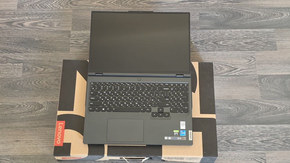 Срочно продам игровой ноутбук Legion 5 Pro