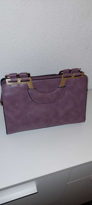 Дамска чанта  30/20/10 см