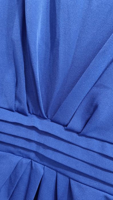 Продам новое платье 54 размера