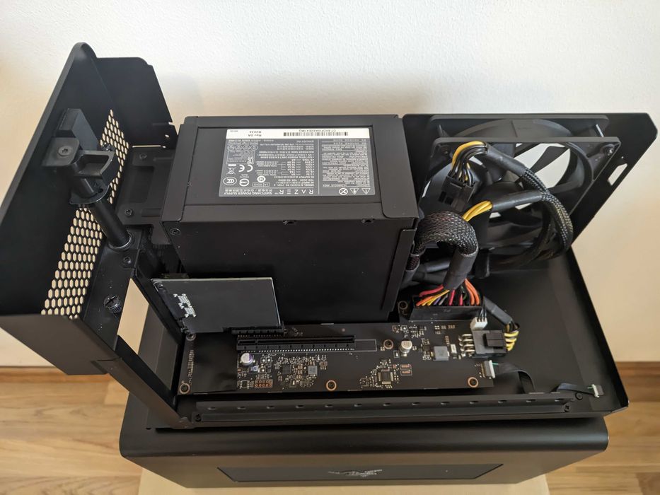 Razer Core X Chroma - Carcasa eGPU