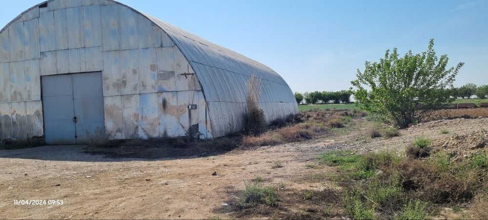 Aluminiy Sklad sotiladi