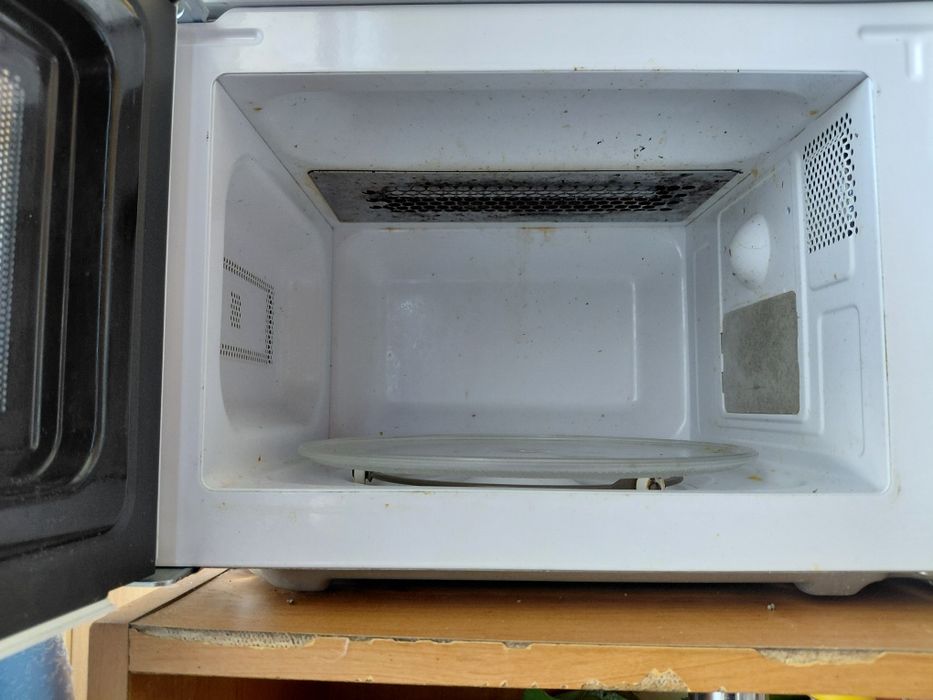 Продам микроволновую печ