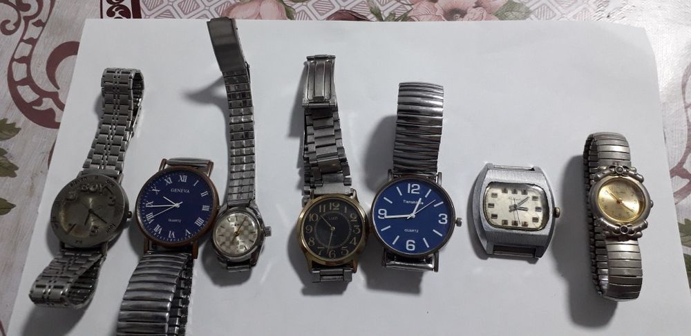 Vand ceasuri barbati si dama,mecanice si electronice functionale.