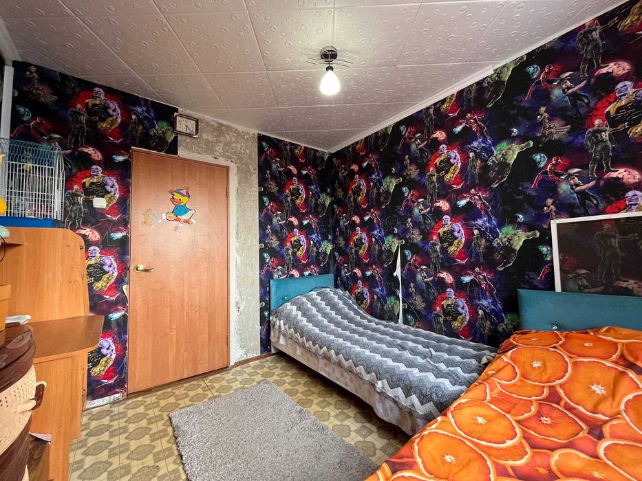 Продаётся 3х, 7 мкр, район Кооператора