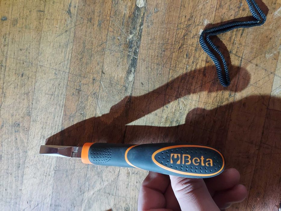 Patent BETA lanterna BETA