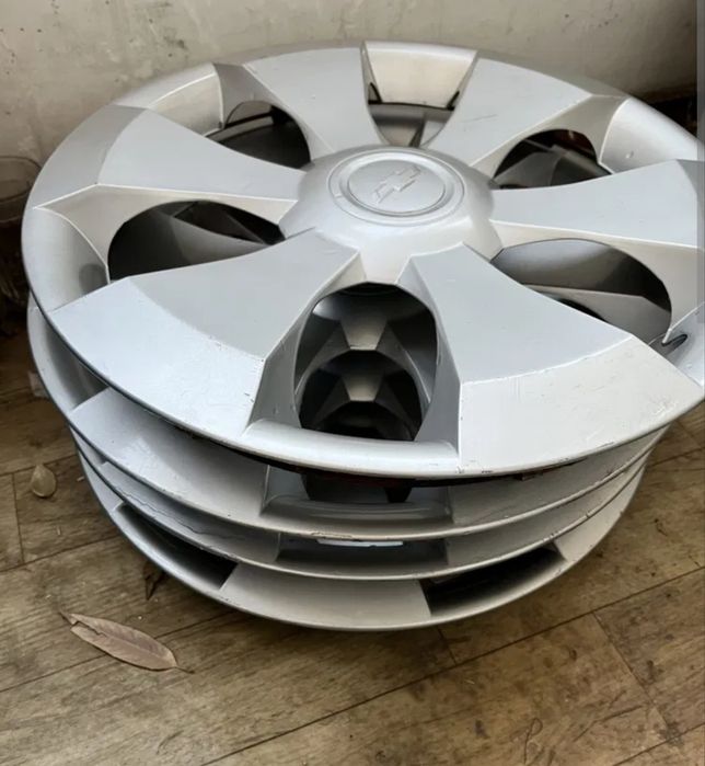 Колпаки оригинальные р15 шевроле