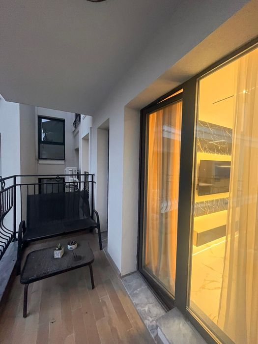 Дава се под наем Тристаен апартамент в Пловдив, Център - 103 кв.м за 918 € - Снимка #14