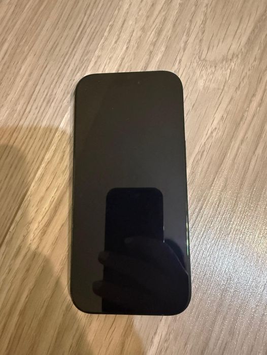 iPhone 15 Pro 128GB 100%Батерия 85 Цикъла