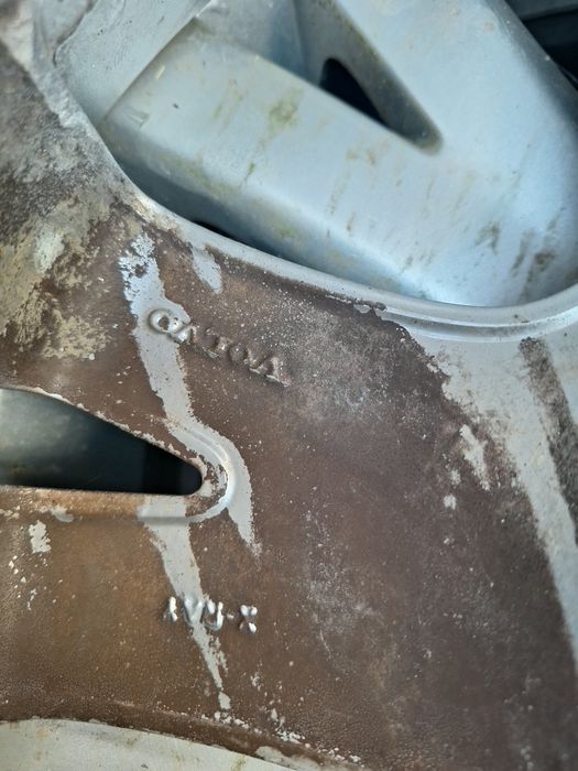 Jante aliaj pentru Volvo