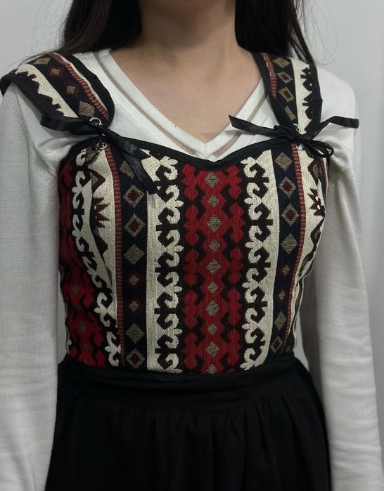 этно корсеты 5шт