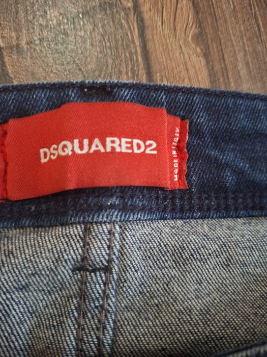 Нови дънки dsquared2