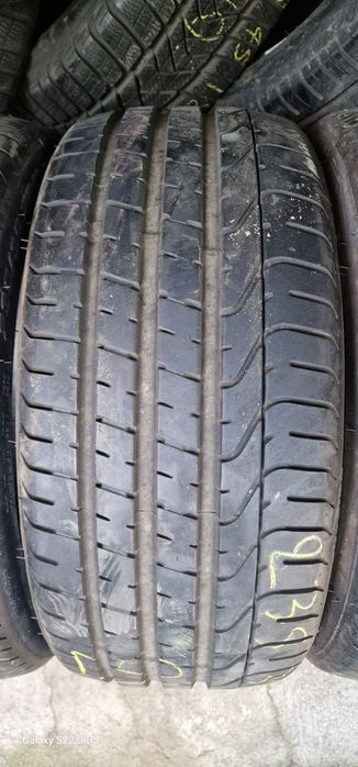 235/35/19 Pirelli P Zero
